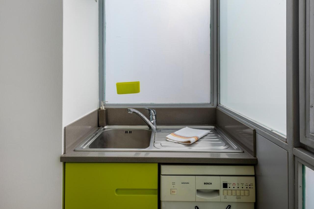 Loft Moderno In Dateo Apartment Mailand